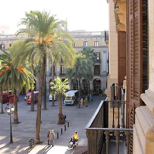 Villanueva 2*, Barcelona Spanje
